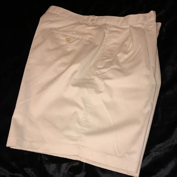 Club Room wrinkle free Shorts - Picture 3 of 5